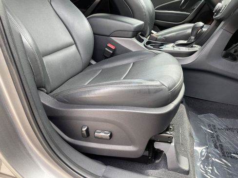 Used 2017 Hyundai Santa Fe Sport AWD/4WD image 13