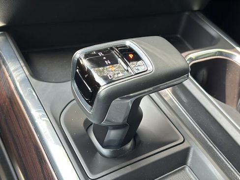 Used 2023 GMC Sierra 1500 SLT w/ SLT Premium Package image 35