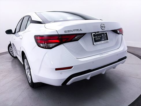 Used 2023 Nissan Sentra S FWD image 8