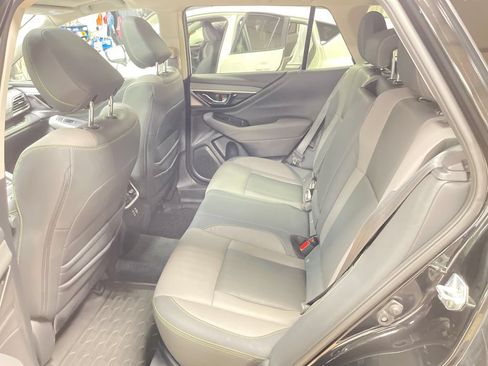 Certified 2024 Subaru Outback Onyx Edition AWD/4WD image 27
