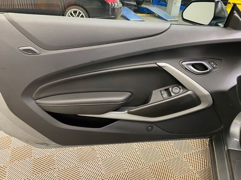 Used 2023 Chevrolet Camaro SS RWD image 16