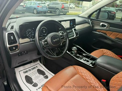 Used 2023 Kia Sorento SX Prestige image 44