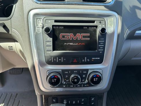 Used 2017 GMC Acadia Limited SLT image 28