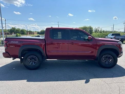 Certified 2025 Nissan Frontier PRO-4X w/ Pro Premium Package AWD/4WD image 10