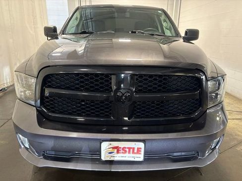Used 2022 RAM 1500 Express w/ Wheel & Sound Group AWD/4WD image 2