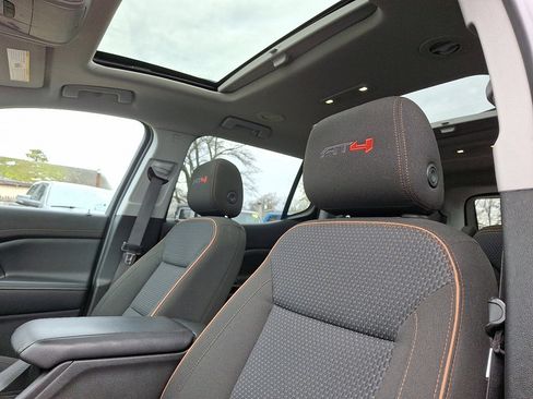 Used 2021 GMC Acadia AT4 image 24