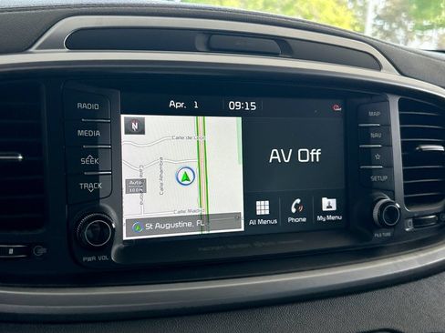 Used 2020 Kia Sorento SX FWD image 21