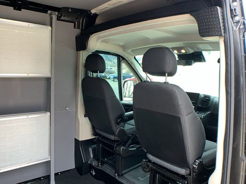 Used 2022 RAM ProMaster 2500 image 25