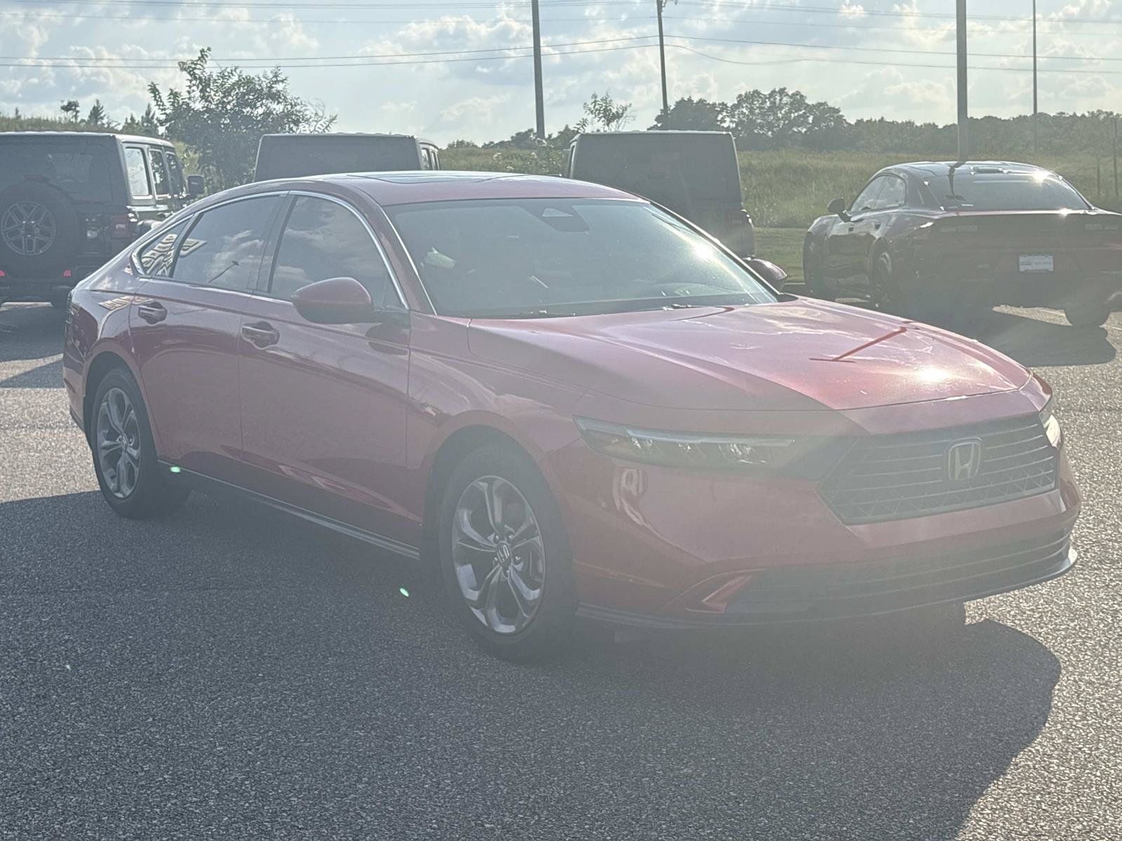 Used 2024 Honda Accord EX image 3