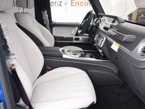 New 2025 Mercedes-Benz G 63 AMG 4MATIC image 15