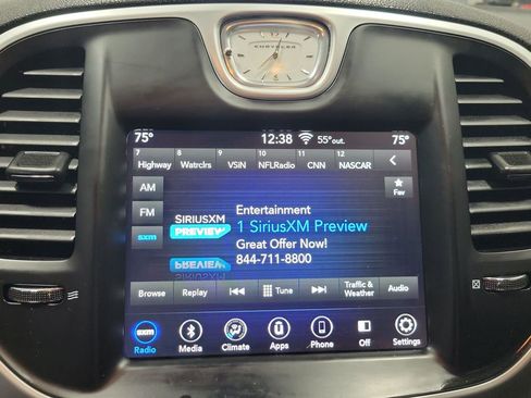Used 2019 Chrysler 300 Touring w/ Driver Convenience Group RWD image 37