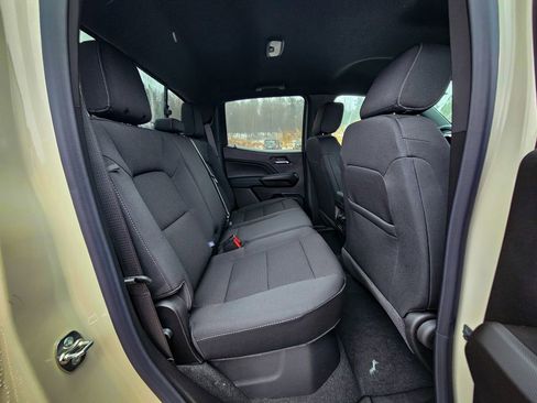 New 2026 GMC Canyon Elevation w/ Convenience Package image 31