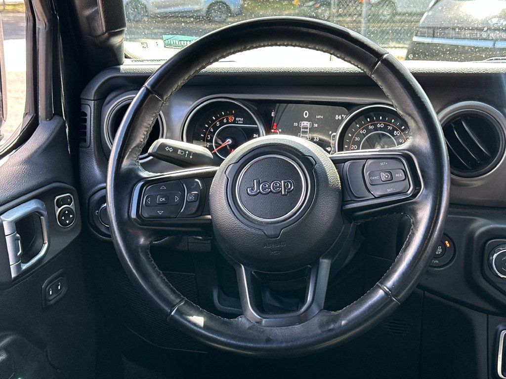 Used 2022 Jeep Wrangler Unlimited Sport AWD/4WD image 18