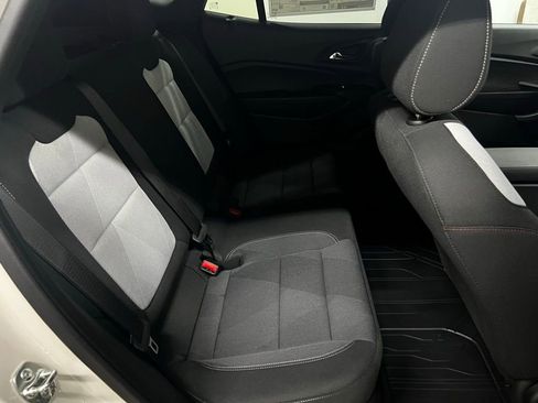 New 2026 Chevrolet Trax RS FWD image 31