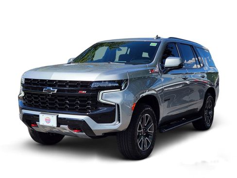Used 2024 Chevrolet Tahoe Z71 w/ Luxury Package AWD/4WD image 3