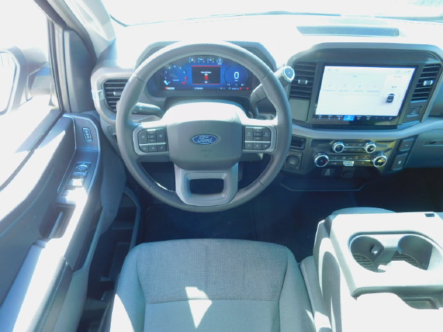 Used 2025 Ford F150 XLT w/ Equipment Group 301A Standard AWD/4WD image 7