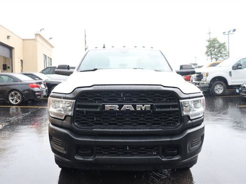 Used 2022 RAM 2500 Tradesman AWD/4WD image 2