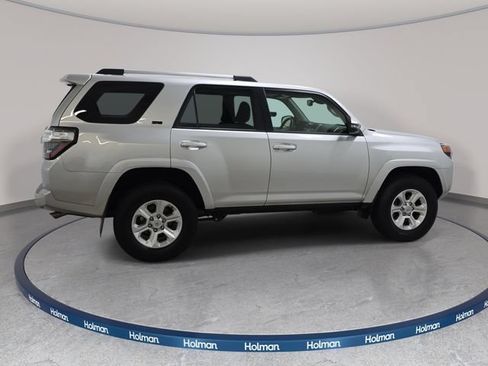 Certified 2024 Toyota 4Runner SR5 Premium w/ Moonroof Package AWD/4WD image 4