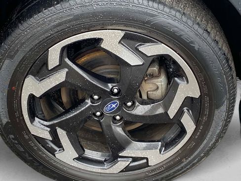 Used 2023 Subaru Crosstrek 2.5i Limited w/ Moonroof Package image 30