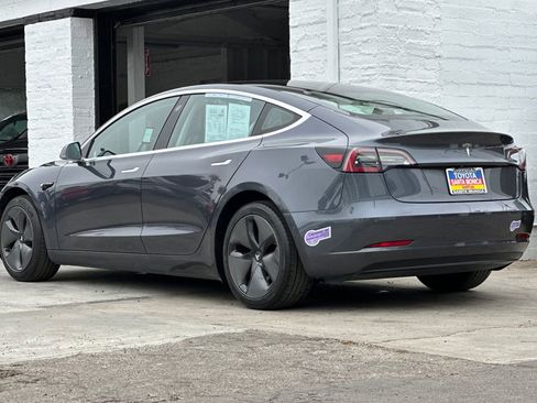 Used 2018 Tesla Model 3 Long Range image 6