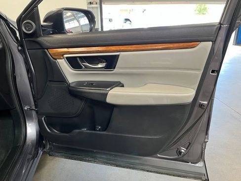 Used 2022 Honda CR-V Touring image 12