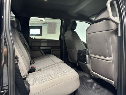 Used 2022 Ford F350 XLT w/ XLT Premium Package AWD/4WD image 21