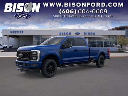 New 2026 Ford F350 Lariat w/ Black Appearance Package