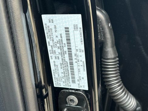 Used 2025 Ford F150 Raptor AWD/4WD image 46