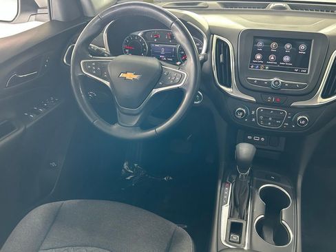 Used 2022 Chevrolet Equinox LT image 9