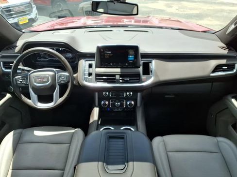 Used 2022 GMC Yukon SLT w/ SLT Premium Package RWD image 14