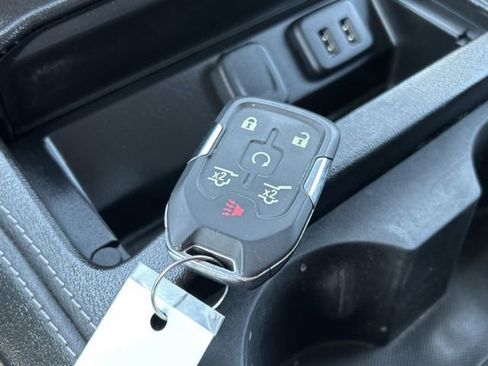 Used 2019 Chevrolet Tahoe Premier AWD/4WD image 52