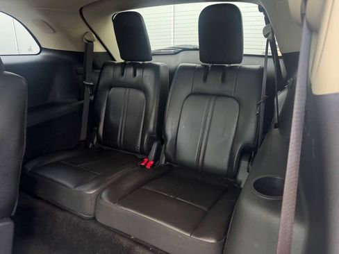 Used 2014 Lincoln MKT AWD w/ Equipment Group 201A image 29