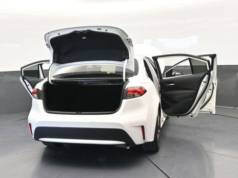 Used 2020 Toyota Corolla LE image 72