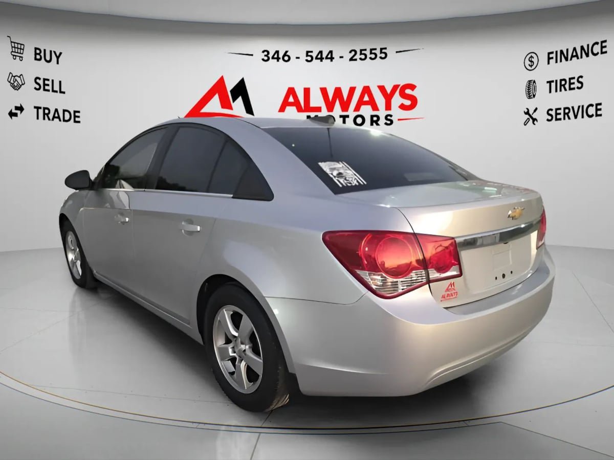 Used 2015 Chevrolet Cruze LT FWD image 20