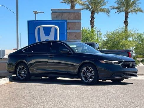 Certified 2023 Honda Accord EX image 4