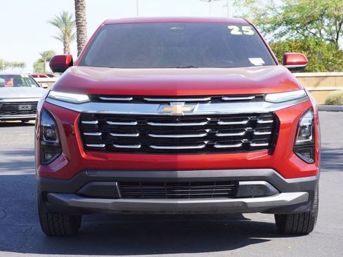 Certified 2025 Chevrolet Equinox LT w/ Safety and Technology Package FWD image 5