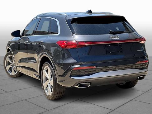 New 2025 Audi Q5 Prestige image 12