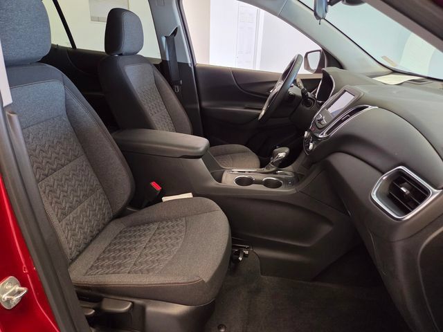 Used 2023 Chevrolet Equinox LT FWD image 19