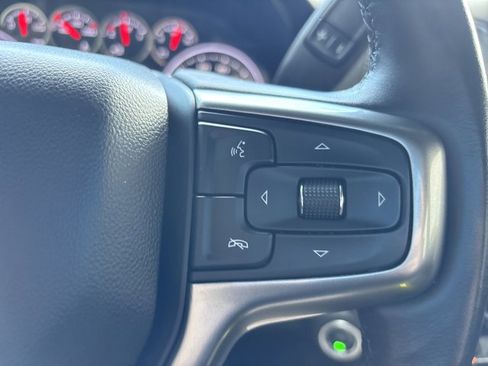 Used 2020 Chevrolet Silverado 2500 LT w/ Convenience Package image 24