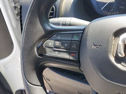 Used 2023 RAM ProMaster 2500 FWD image 24