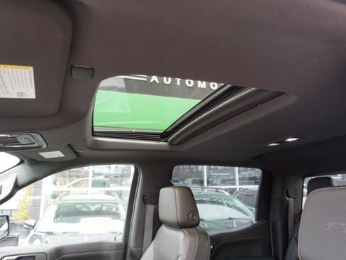 Used 2019 GMC Sierra 1500 AT4 w/ AT4 Premium Package AWD/4WD image 22