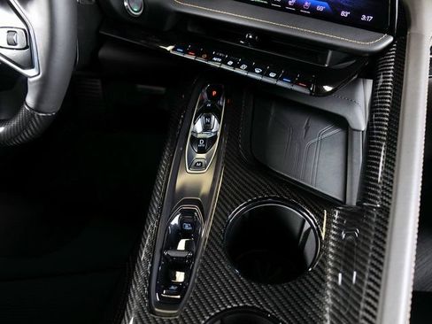 Used 2026 Chevrolet Corvette Z06 RWD image 18