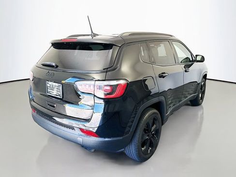 Used 2019 Jeep Compass Latitude AWD/4WD image 7