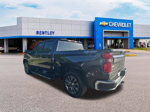 Used 2024 Chevrolet Silverado 1500 LT AWD/4WD image 5
