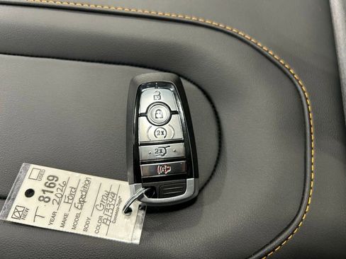 New 2026 Ford Expedition Tremor image 24