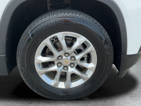 Used 2020 Chevrolet Traverse LS w/ LPO, Blackout Package FWD image 26