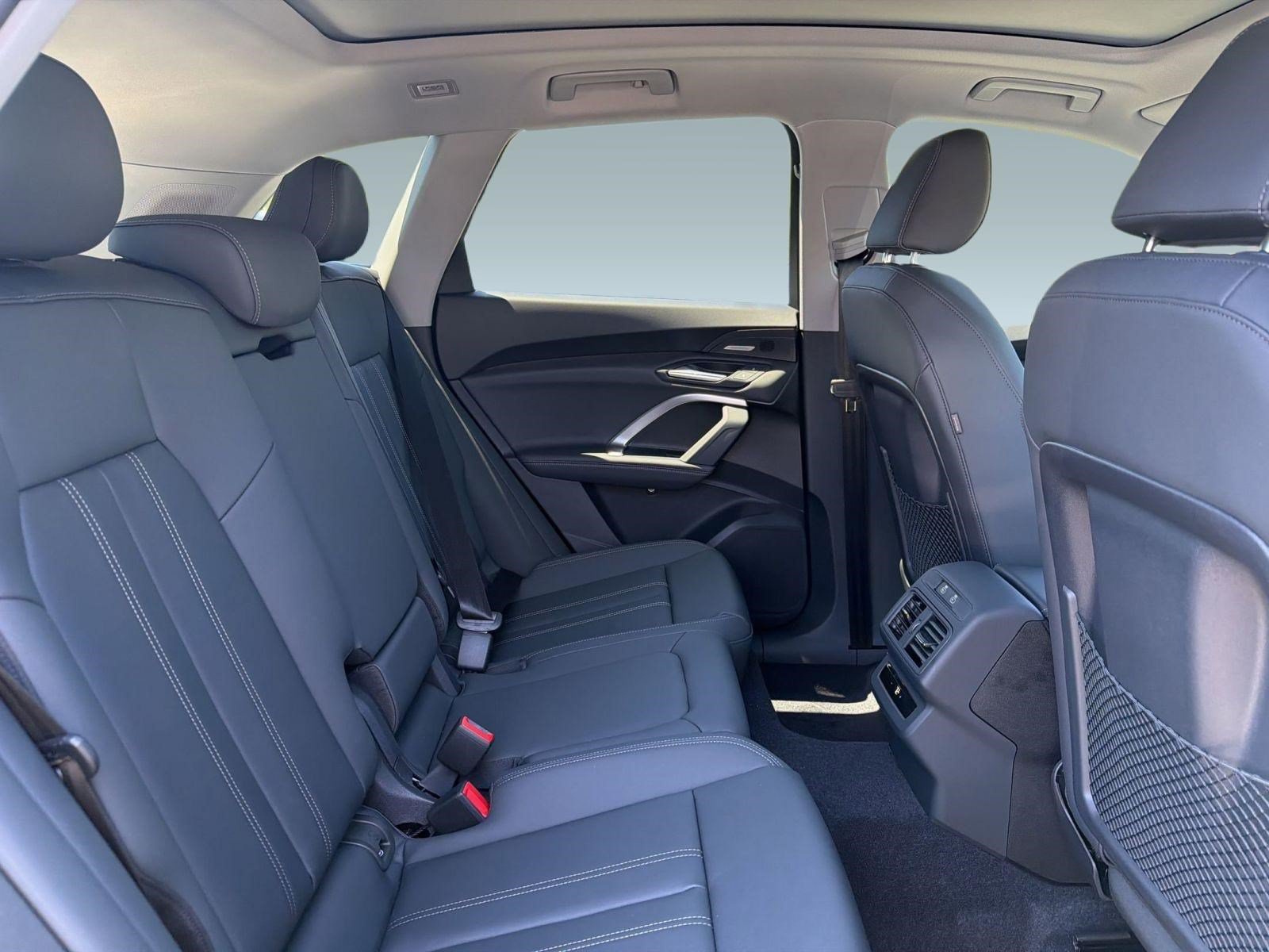 New 2026 Audi Q5 Premium Plus w/ Premium Plus AWD/4WD image 29