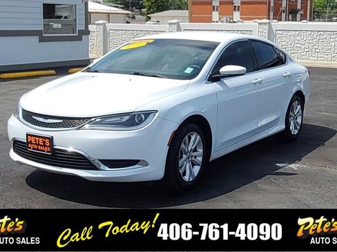 Used 2016 Chrysler 200 Limited image 7