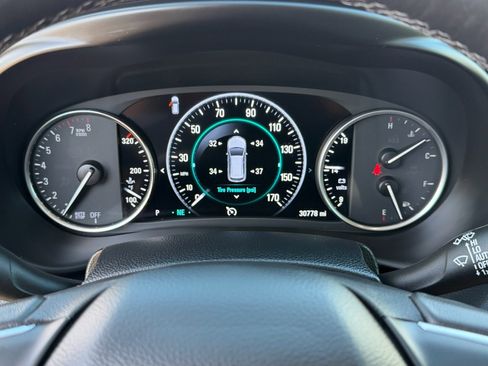 Used 2020 Buick Envision Premium w/ LPO, Active Package image 34