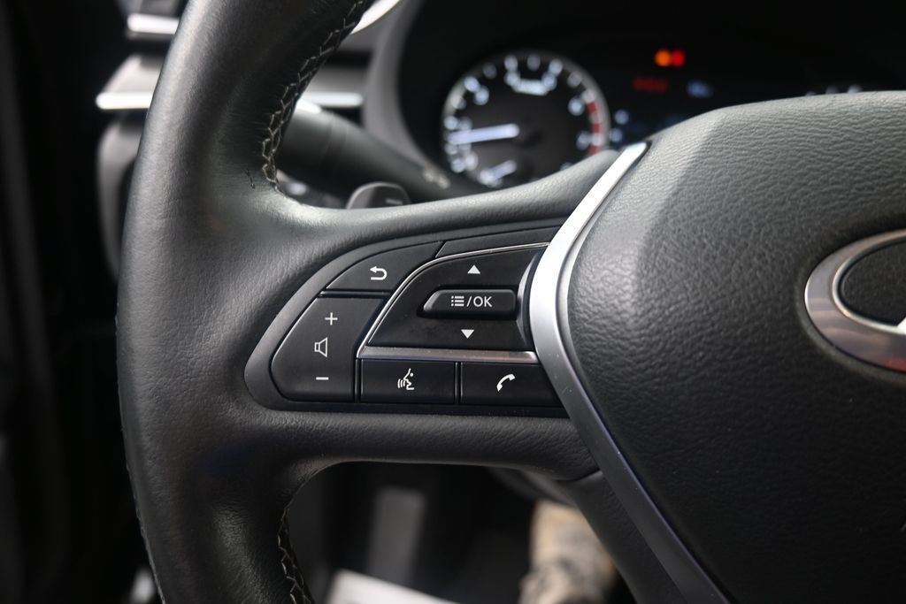 Used 2022 INFINITI QX50 Pure AWD/4WD image 22